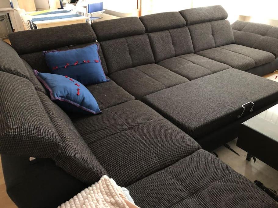 Grosse, Helle Wohnung Fuer Bis Zu 6 Personen Weinheim Exterior photo